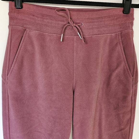 VGUC Athleta Balance Microfleece Jogger Pants Mauve Pink Small - Picture 3 of 14